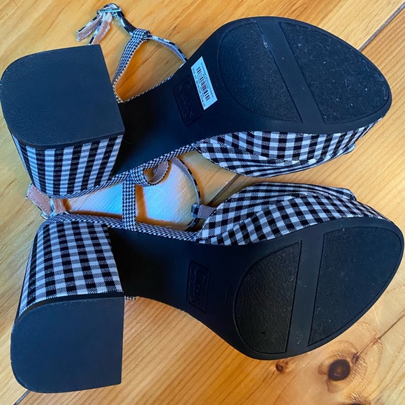 🍒 Circus by Sam Edelman/Torrid Gingham Nicolette Platform Heels - Picture 7 of 8